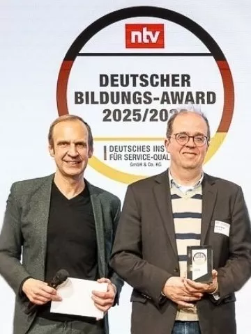 schulstart.de gewinnt beim Deutschen Bildungsaward 2025 / 2026! (Foto: Thomas Ecke / DISQ / ntv)
