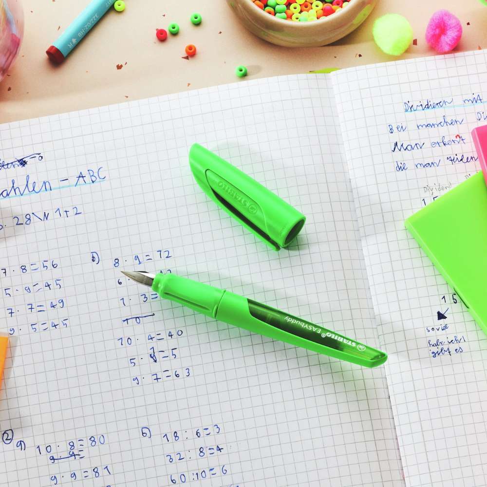 Füller für Grundschüler Stabilo EASYbuddy, Neongrün M