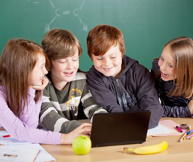 Schulbedarf günstig online kaufen bei schulstart.de